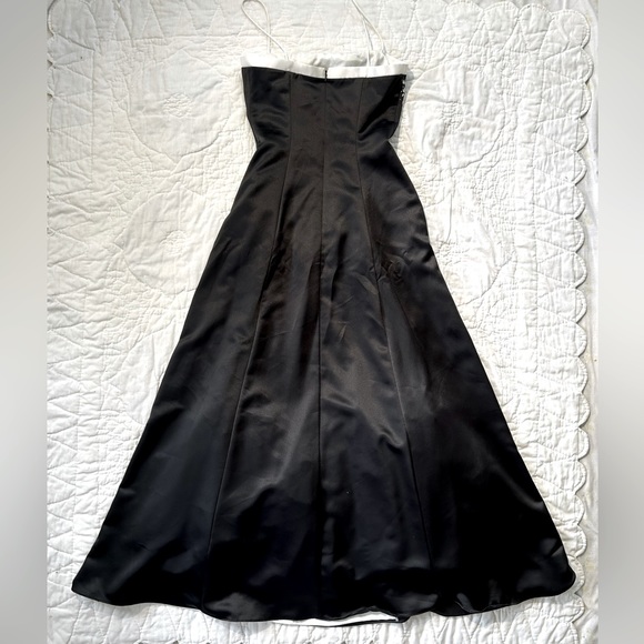 🌷SOLD🌷 Vintage Zum Zum Dress 🖤🤍 - Picture 6 of 8